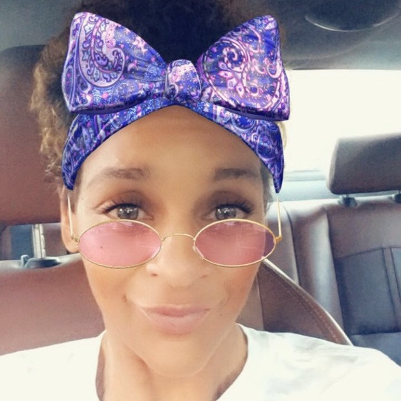 Meet your Posher, Natasha - Picture 1 of 1